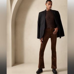 The flare velvet pant